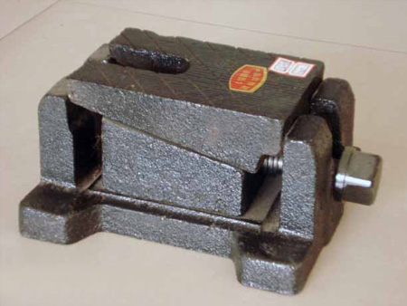 數(shù)控機(jī)床墊鐵